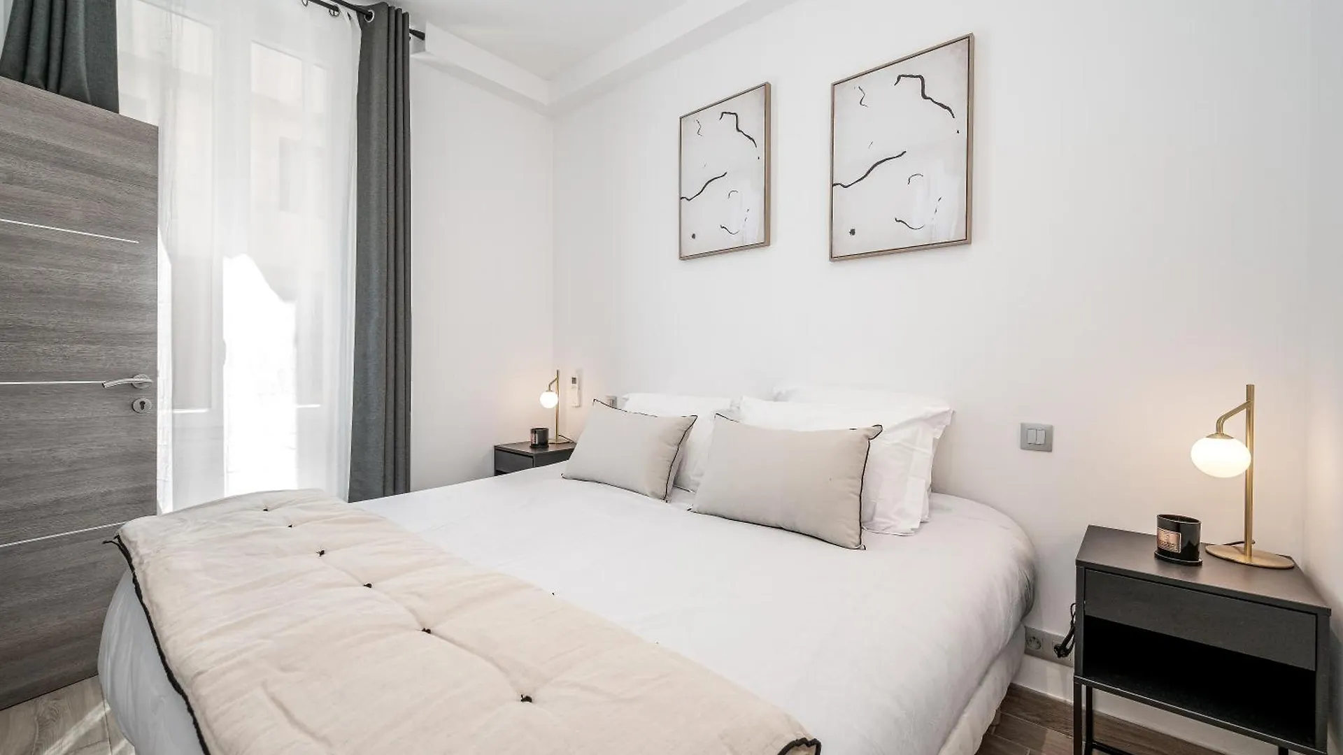 Imhost -Cannes Centre Rue Hoche Palais - Croisette Plage 0*, קאן צרפת